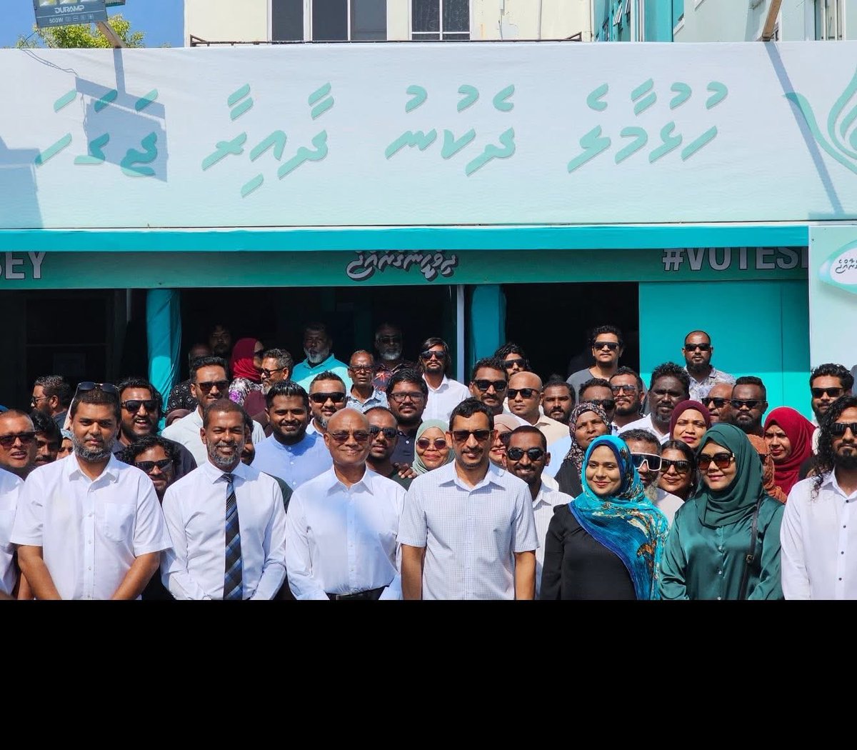 ކޮންގްރެސް ޕާޓީ ދޮރުން  ދޮރަށް  ހަރަކާތުގެ  ފެށުން!! 

#LCE2026
#JaleelForMayor 
#DhiveheengeRaajje 
#CongressPartyM