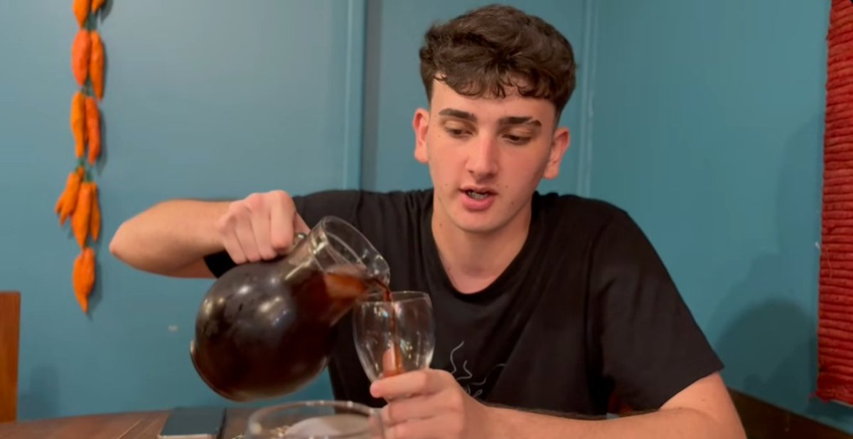 Colwillismo's tweet image. Gordo esto no es chicha morada no se que te dieron JAJAJAJAJAJ @Lagusneta