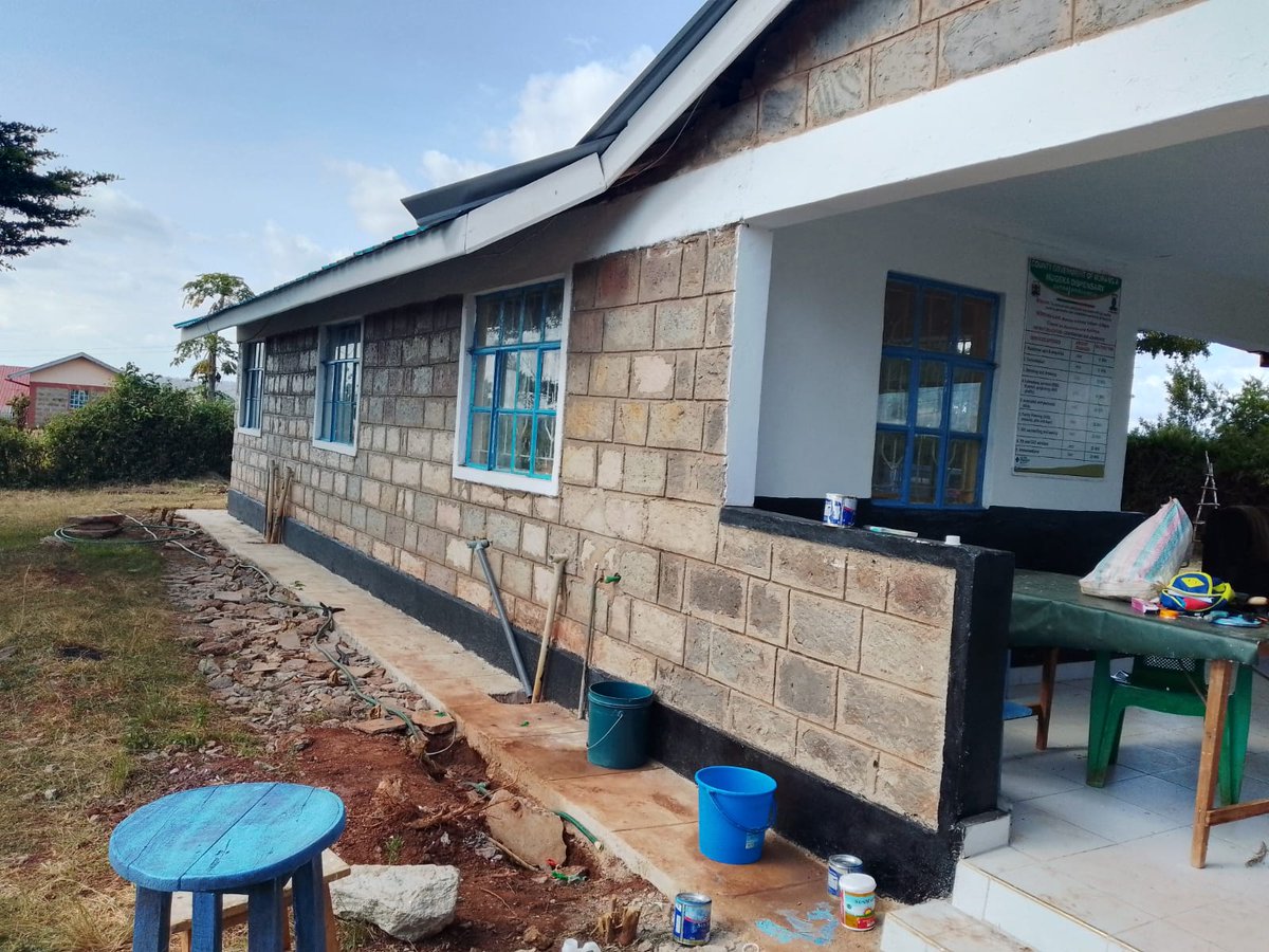 HonKangata's tweet photo. Gaturi Mugeka dispensary Kiharu renovations https://t.co/5cQw8YkIJD