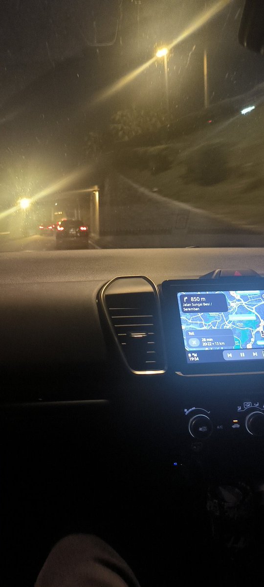 我一定要把我的忠贞，我的热情，我的好奇心，我的爱浪费在这个世界上，把一副空壳留给死亡。