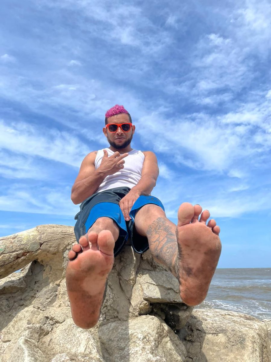 smit_17Master's tweet photo. The master of the whole world 💪🏽🦿 https://t.co/p0QdpFkZio