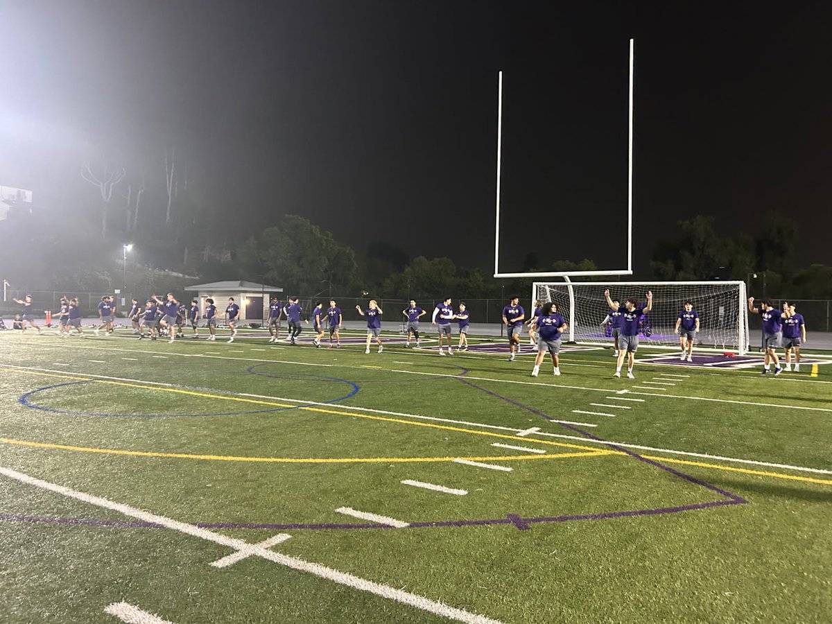 Coach_CoryWhite's tweet photo. It started early...🌅
✅First team workout of the spring 🏁
✅50+ strong and growing every day 🏋️♂️
✅Whittier College Football is BACK. 🏈🔥
#WhyNotWhittier #BringBackBetter #ItsAGreatDayToBeAPoet https://t.co/JXut4YTqat