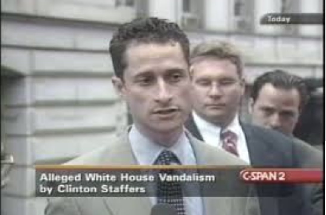25YearsAgoLive's tweet image. President Bush reports that outgoing President Clinton has left behind a large number of “vandalism and pranks” in the White House, including graffiti in the bathrooms, glue smeared on desks, and missing doorknobs and signs. 

Also, the ‘W’ key is missing from every keyboard in…