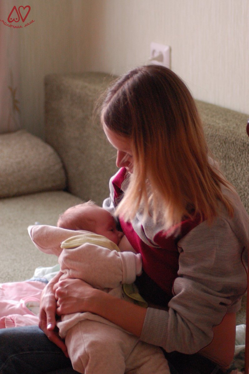 Продолжаем публиковать трогательные кормительные снимки из фотоархива @Vessnavessna (ник в телеграм)

«Добрый вечер!
Отправляю вам кормительные фото со старшей дочкой Аней. Это 2009-2010-ые года вероятно).»

✳️Присылайте свои кормительные фото и видео… t2p.pw/vi4m5r5nUb