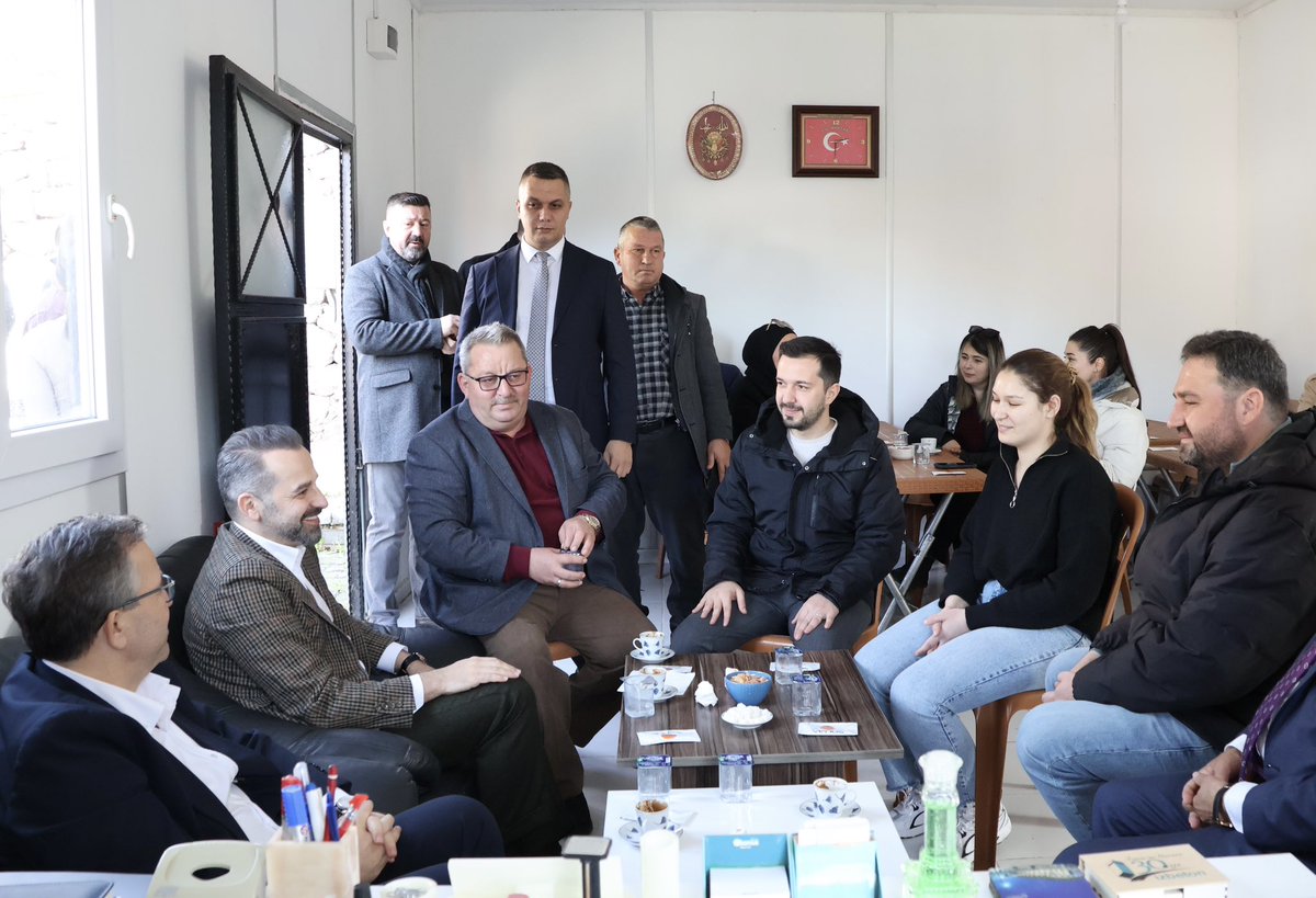 Türk Altın olarak İzmir Ovacık İşletmemize, Türkiye Varlık Fonu Genel Müdür Yardımcısı Sayın Mahmut KAYACIK ve şirketimizin CEO’su Abdurrahman Alp Beyaz’ın katılım sağladığı ziyaret kapsamında yürüttüğümüz faaliyetleri yerinde inceleyerek çalışmalarımızı yakından takip ettik.