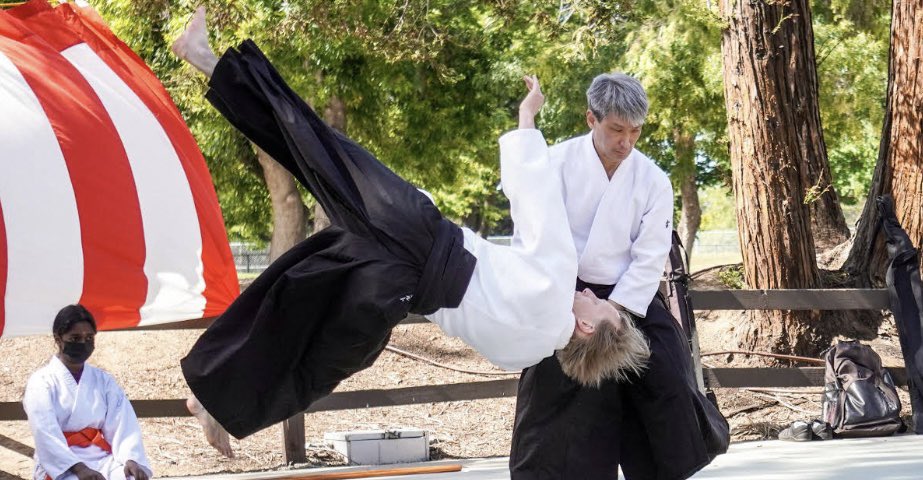 Was looking up fighters for UFC 324 and stumbled upon the greatest martial arts school ad of all time