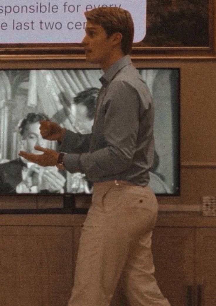 mr big booty he really don’t need all that