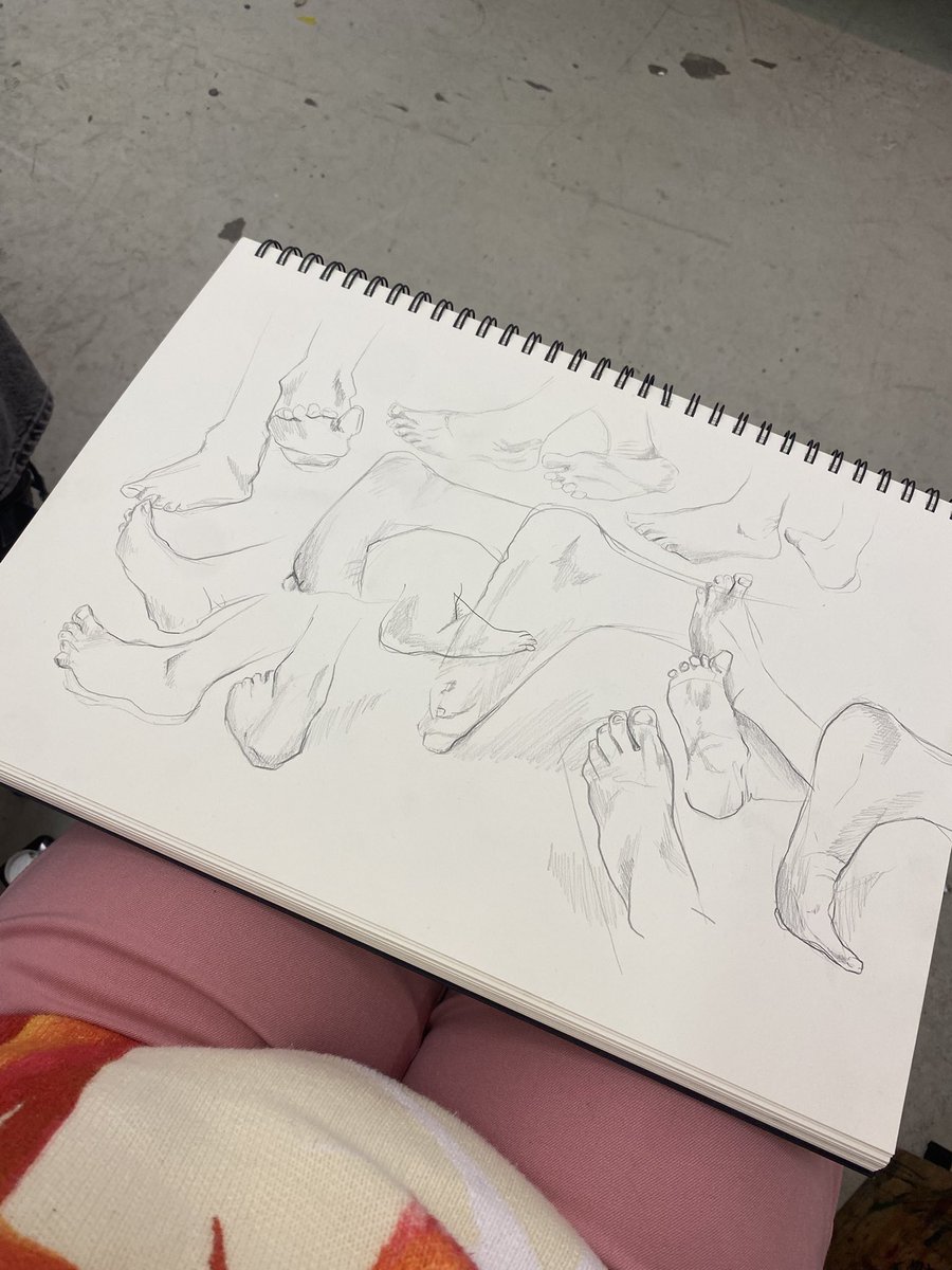 𝐅𝐥𝐨w tweet media