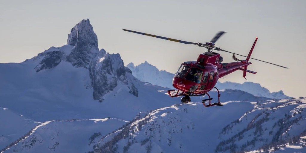 Summitheli's tweet photo. Summit Helicopters is proud to announce the purchase of Blackcomb Helicopters’ aviation assets and sightseeing business, which will continue to operate under the Blackcomb brand. https://t.co/DdYkOE7wY6