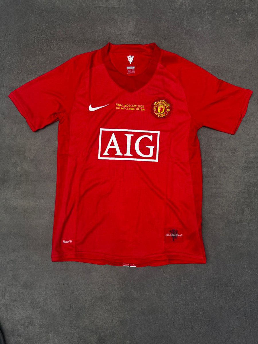 huncho_abdel's tweet image. Bonsoir 
Maillot rétro disponible 🔥🙂‍↕️ 
Prix :10000fcfa 
Contact:+221704691501