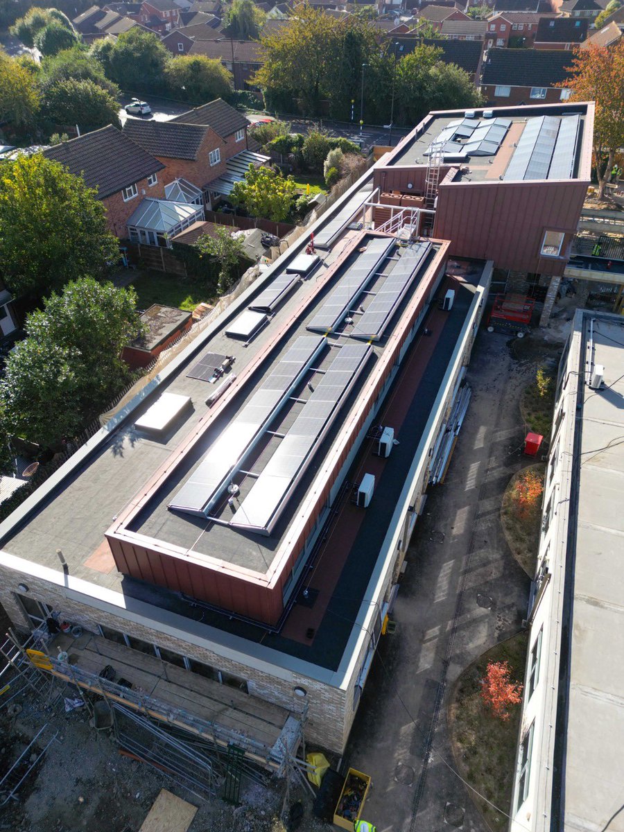 salmon_group's tweet photo. 👀 Sneak preview… 🔴
A bold statement is landing in Beckton, London. @VMZINCUK 

#SneakPreview #VMPigmento #PigmentoRed #Beckton #FacadeDesign #RainscreenCladding #NonCombustible #ArchitecturalMetal #Constructionuk https://t.co/MgTGjzIFZL