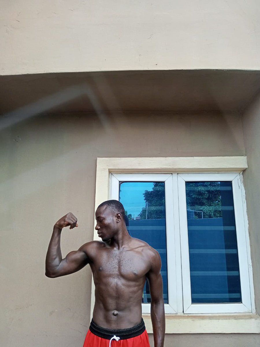 ilovehooping_b's tweet photo. Ain’t stopping for less
Am gonna move the mountain ⛰️ 
#NOSIGNOFWEAKNESS 
@burnaboy https://t.co/fWwnAPuRa3