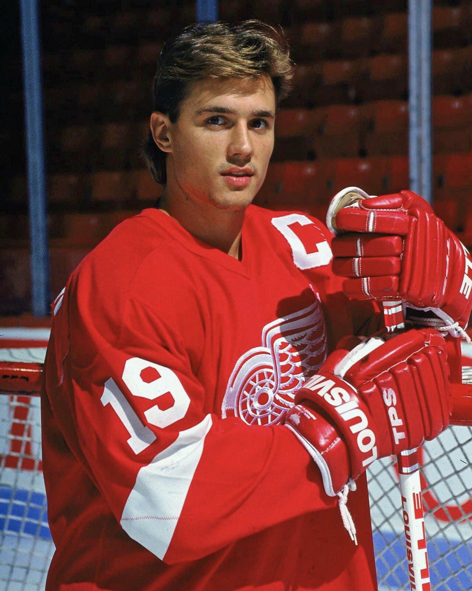 Steve Yzerman:

• is in 1st in the East 
• positioned to do whatever he wants at deadline
• is loaded with cap space
• fully stocked with draft capital
• locked down Seider &amp; Raymond on insanely high-value deals 
• keeps drafting difference makers
• Traded for John Gibson