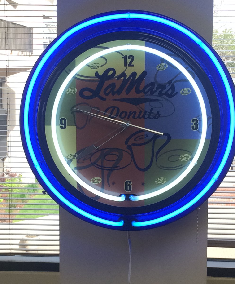 LaMar's Donuts & Coffee tweet media