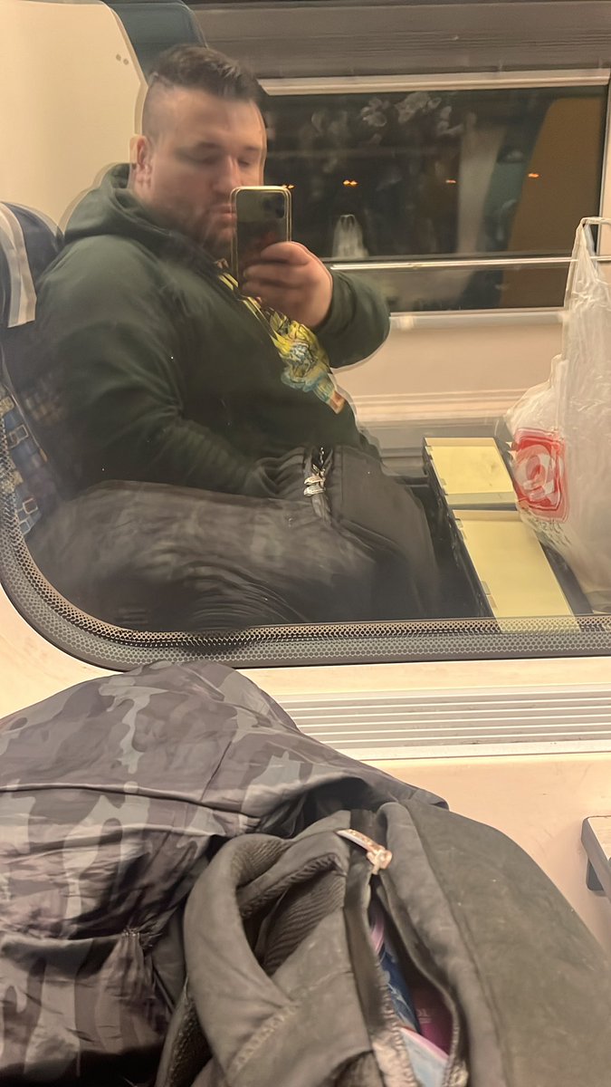 vyndraHun's tweet image. Going to Birm  Regional 
First step Budapest🫡 @playpokemon