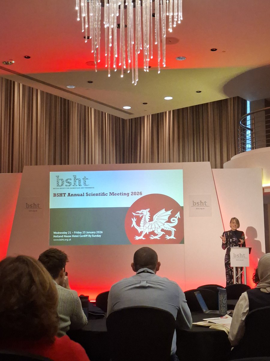 Biomed_Lena's tweet photo. @BritSocHaemThro
A fantastic start to #BSHT in Cardiff. Building connections, at the ERC event yesterday. So many fascinating talks today. Highlighting to me how much I have to learn over the next 4 years during my PhD in this new field for me 😊🧪👩🏼🔬🩸🔬 https://t.co/mqANR0Mo3d