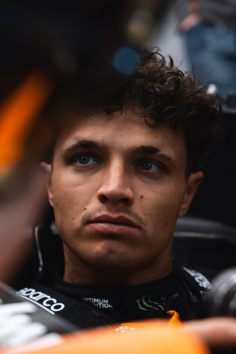 NorrisFiles's tweet image. 📷 | Lando en un posteo de McLaren 🙌🏽