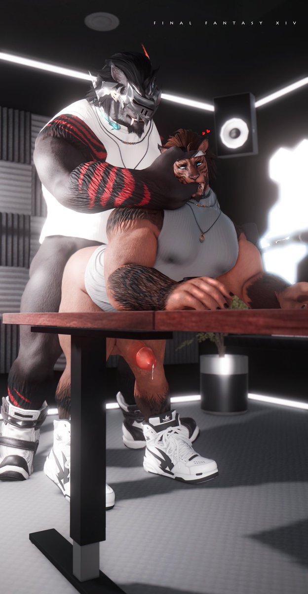 “夹得这么紧，是为了让我快点缴械然后下播么？”
“…还是说有人已经承受不住压力，马上要高潮了？”