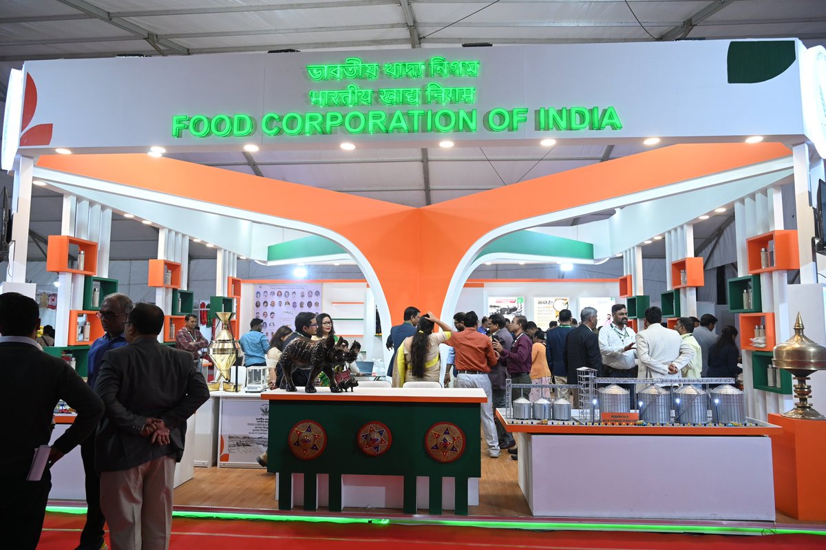 4/4
मेले के पहले ही दिन  आम जन ने अलग-अलग राज्यों के चावल की जानकारी ली और
अच्छी मात्रा में चावल की सफल बिक्री भी हुई।
खाद्य सुरक्षा और गुणवत्ता की दिशा में एक और सशक्त कदम 🇮🇳
<a href="/FCI_India/">Food Corporation of India</a> <a href="/fci_ne/">Food Corporation of India, Zonal Office(NE)</a>  <a href="/PTI_News/">Press Trust of India</a> <a href="/ITPODesk/">ITPO - Bharat Mandapam</a>
<a href="/FCI_India/">Food Corporation of India</a> <a href="/fci_ne/">Food Corporation of India, Zonal Office(NE)</a> <a href="/ITPODesk/">ITPO - Bharat Mandapam</a> <a href="/PTI_News/">Press Trust of India</a>