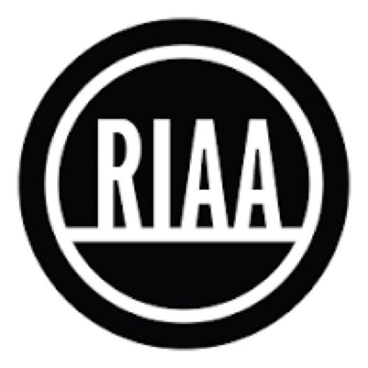 Top Best selling African Artists in the USA 🇺🇸 (RIAA)

1. Wizkid - 21M units
2. Tems - 12.5M units
3. Ckay - 8M units 
4. Rema - 5.5M units 
5. Tyla - 5M units
6. Burna Boy - 4.5M units 🆕
7. Davido - 2.5M units