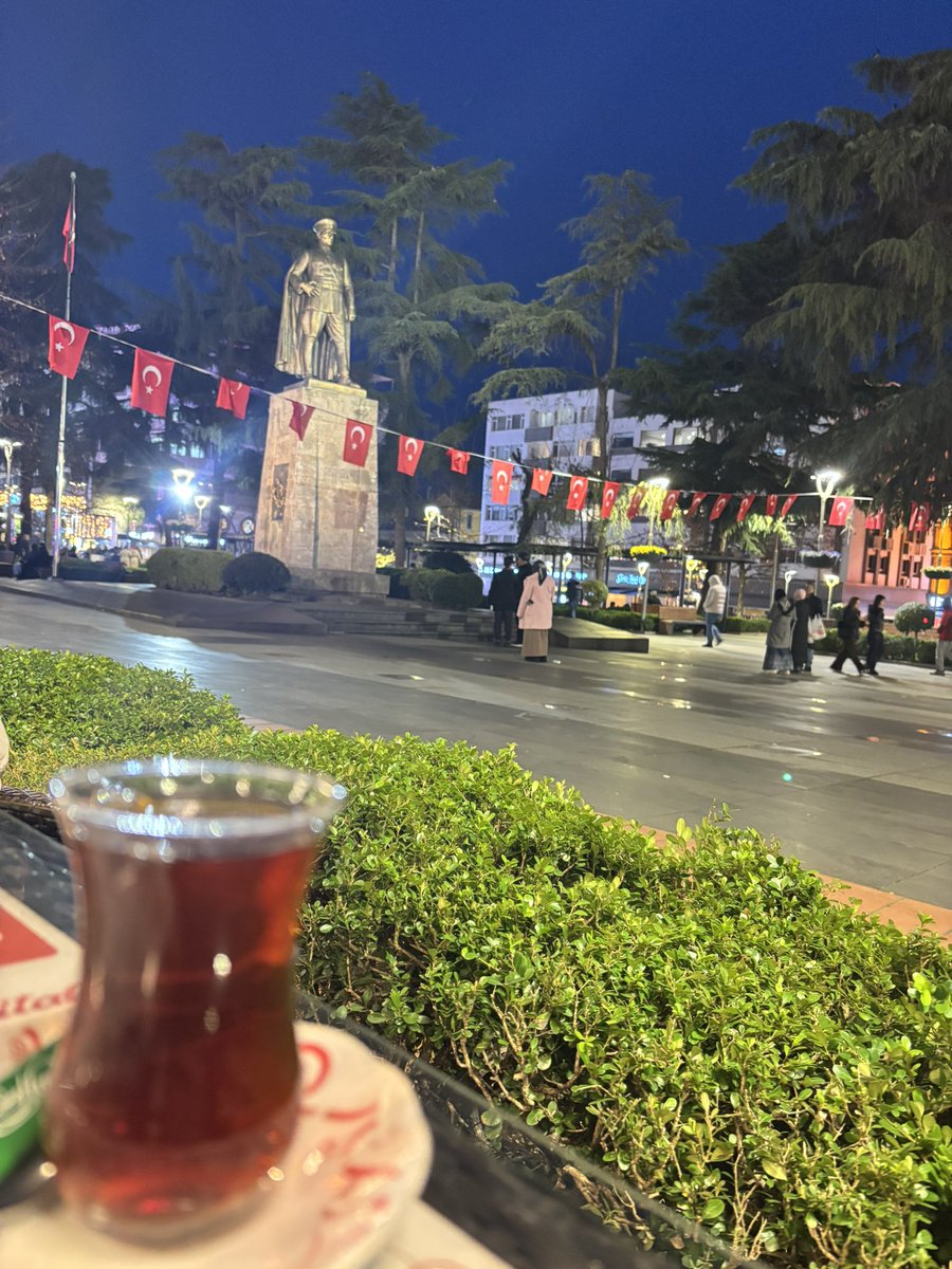 hamafida61's tweet photo. Huzur🫶🏻🫶🏻 #Trabzon #perşembe #meydan https://t.co/JLjJHCqKsX