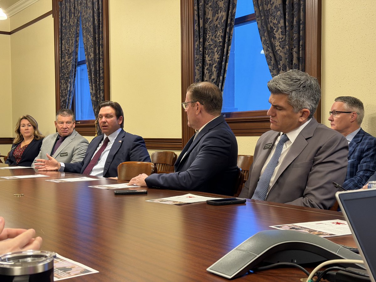 Giving a big Idaho welcome to Florida Governor <a href="/RonDeSantis/">Ron DeSantis</a>! Gov. DeSantis is here in support of a Balanced Budget Amendment to the U.S. Constitution. #idaho #idleg #idpol