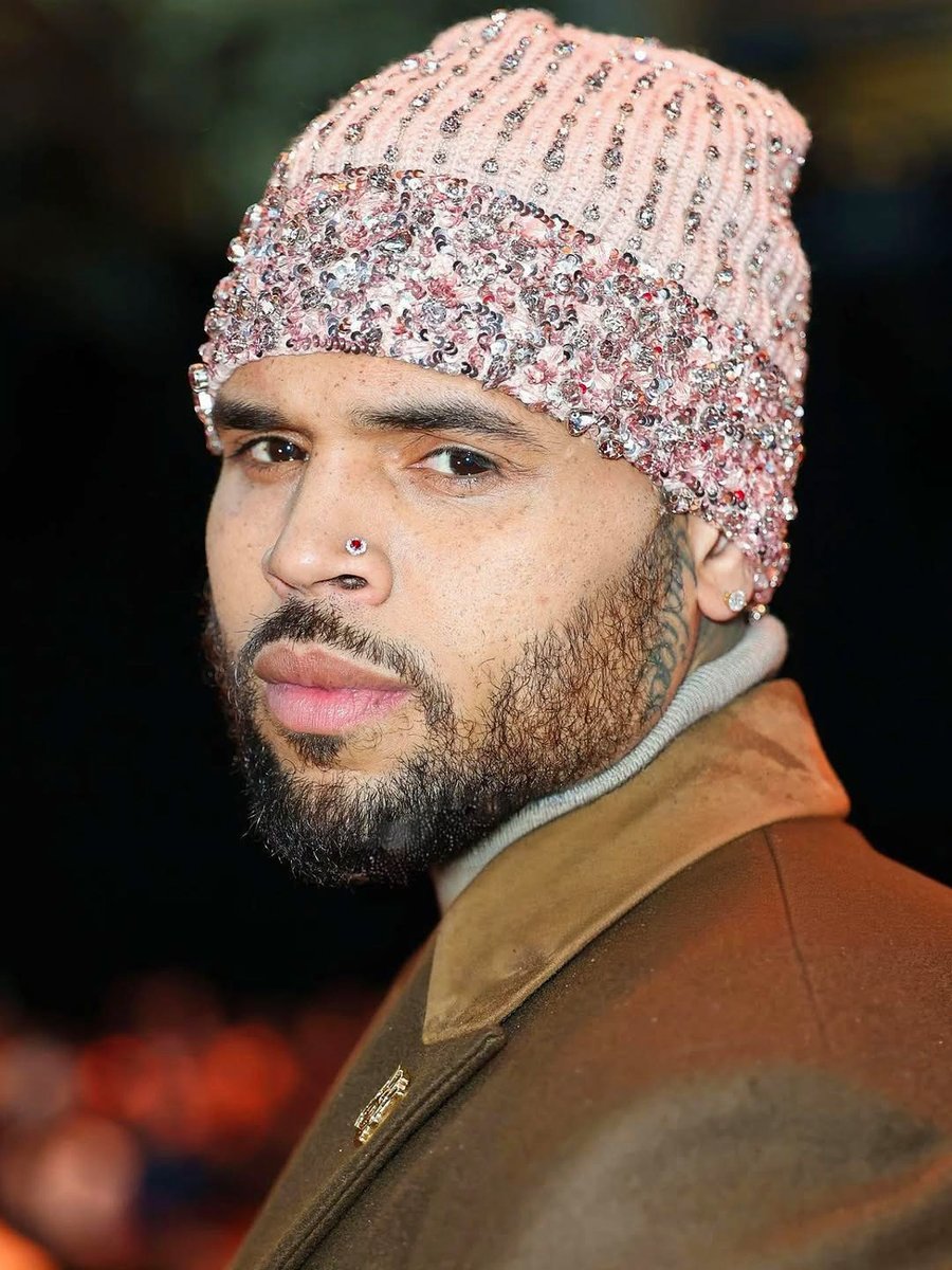 hwloiza's tweet image. FACECARD.