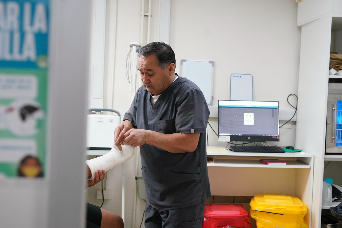 📍🏥 Hospital de Quirihue 100% operativo

📌 Realizamos un recorrido por el establecimiento para constatar el normal funcionamiento de la Red Asistencial, en una instancia de coordinación, acompañamiento y supervisión en terreno.

#MásCercaMejorSalud
#ÑubleMejorSalud