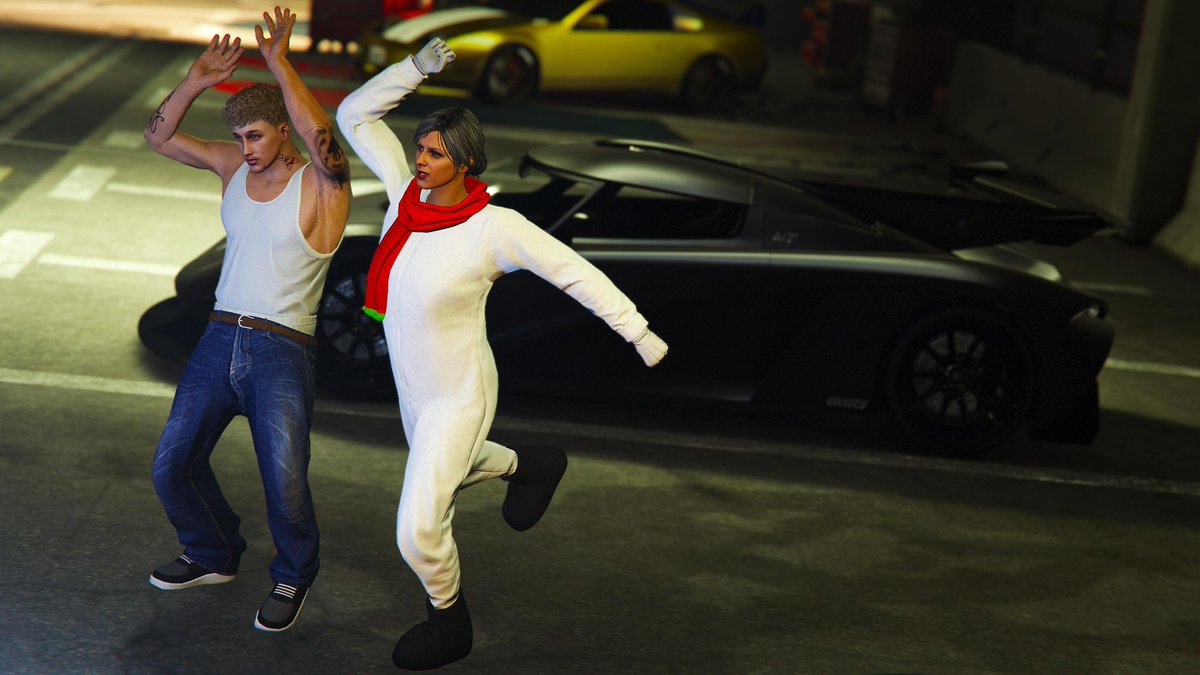 𝑷𝑨𝑰𝑽𝑨 tweet media