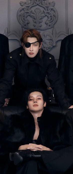 어쩐지 야릇한 분위기
우 효 ~~