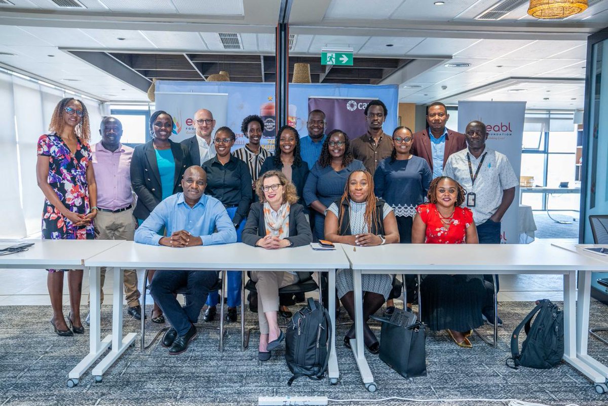 CAREinKenya's tweet photo. The @EABL_PLC Foundation has signed a landmark partnership with @CAREGlobal, committing 𝗼𝘃𝗲𝗿 𝗞𝗦𝗵 𝟯𝟱 𝗺𝗶𝗹𝗹𝗶𝗼𝗻 (𝗨𝗦𝗗 𝟮𝟳𝟬,𝟬𝟬𝟬) to empower 𝟭,𝟲𝟬𝟬 𝗽𝗲𝗼𝗽𝗹𝗲 across EABL’s value chain in western Kenya. Anchored in EABL’s Spirit of Progress strategy, the partnership ensures 𝗮𝘁 𝗹𝗲𝗮𝘀𝘁 𝟱𝟬% 𝘄𝗼𝗺𝗲𝗻 𝗯𝗲𝗻𝗲𝗳𝗶𝗰𝗶𝗮𝗿𝗶𝗲𝘀, with a strong focus on inclusive economic growth in 𝗞𝗶𝘀𝘂𝗺𝘂, 𝗛𝗼𝗺𝗮 𝗕𝗮𝘆, and 𝗦𝗶𝗮𝘆𝗮 counties.

The initiative is built on two pillars: supporting 1,500 small-scale sorghum farmers, 60% of whom are women to improve productivity and household resilience, and piloting 𝗧𝘂𝘇𝗶𝗱𝗶 𝗞𝘂𝗶𝗻𝘂𝗮𝗻𝗮, a business skills program for 100 Senator Bar owners in Kisumu to strengthen profitability and entrepreneurship. Speaking at the signing, 𝗠𝗶𝗰𝗵𝗲𝗹𝗹𝗲 𝗡𝘂𝗻𝗻- 𝗖𝗔𝗥𝗘, 𝗣𝗿𝗲𝘀𝗶𝗱𝗲𝗻𝘁 𝗮𝗻𝗱 𝗖𝗘𝗢 emphasized that private sector partnerships are critical to advancing gender equality, while 𝗘𝗿𝗶𝗰 𝗞𝗶𝗻𝗶𝘁𝗶- East African Breweries PLC (EABL) 𝗙𝗼𝘂𝗻𝗱𝗮𝘁𝗶𝗼𝗻 𝗠𝗮𝗻𝗮𝗴𝗶𝗻𝗴 𝗗𝗶𝗿𝗲𝗰𝘁𝗼𝗿 reaffirmed EABL’s commitment to building a more equitable, resilient, and women-inclusive supply chain.