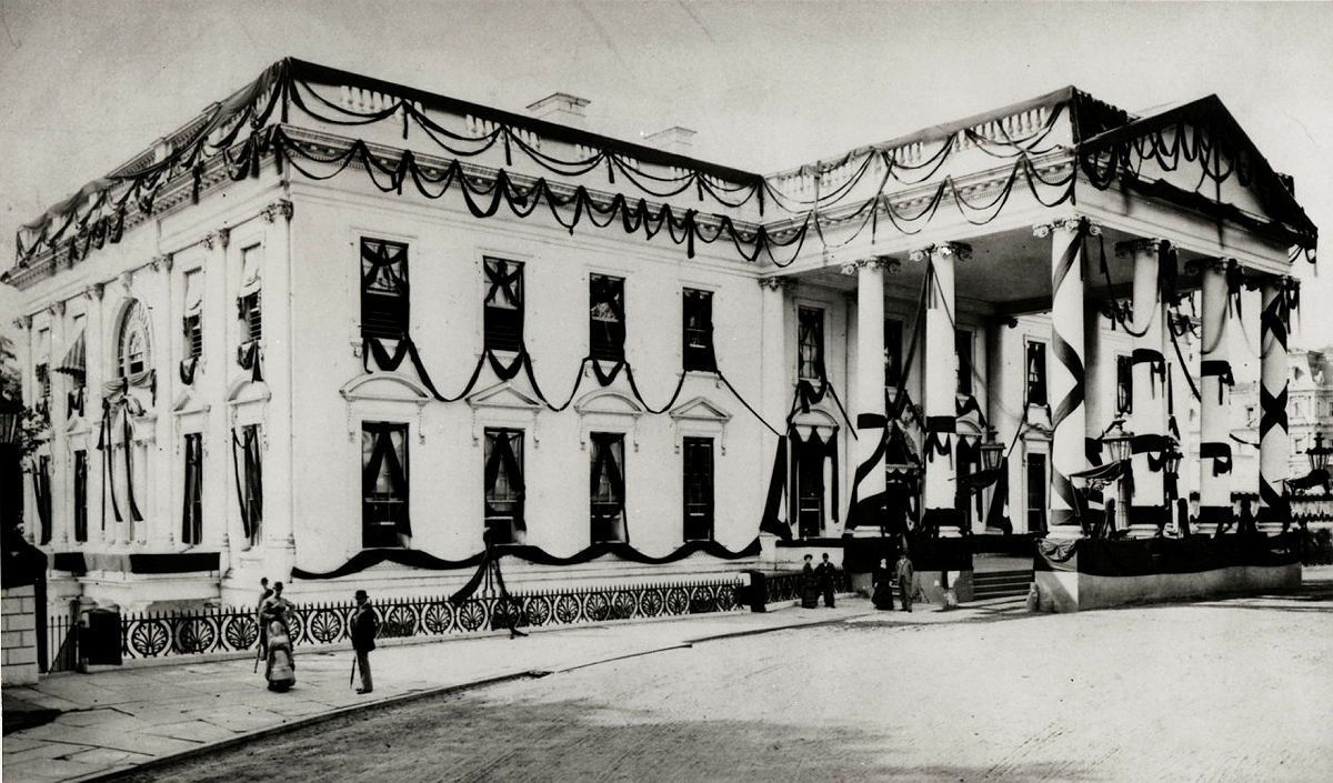 historycalendar's tweet image. The White House draped in mourning following the death of President James Garfield, 1881.