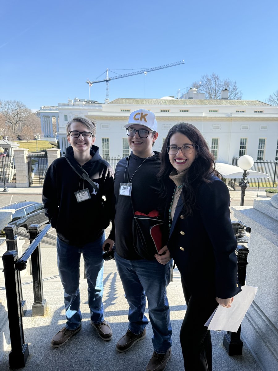 KristanHawkins's tweet image. At the White House fighting to end abortion with my sons!
