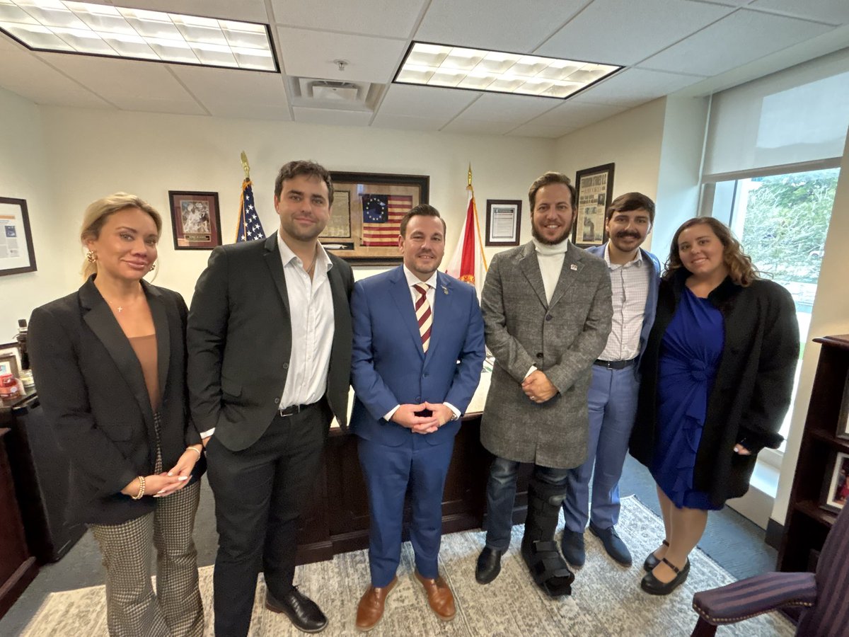 Tampa Bay Young Republicans tweet media