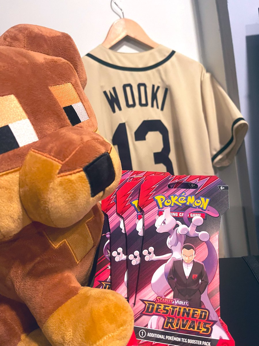 Wookimeta's tweet image. 🐾             🎡WOOKI’S WEEKLY 🗓️
      🐕 POKEMON PACK GIVEAWAY 🎁 
————————————————————

               📋TERMS:
1). Follow @Wookimeta  &amp;amp; @doginaldogs 
2). Like/Retweet/Bookmark &amp;amp; Tag 3 of your Friends!
3). Comment anything Pokémon (gif,quote)
————————————————————
    🏆[ 2…