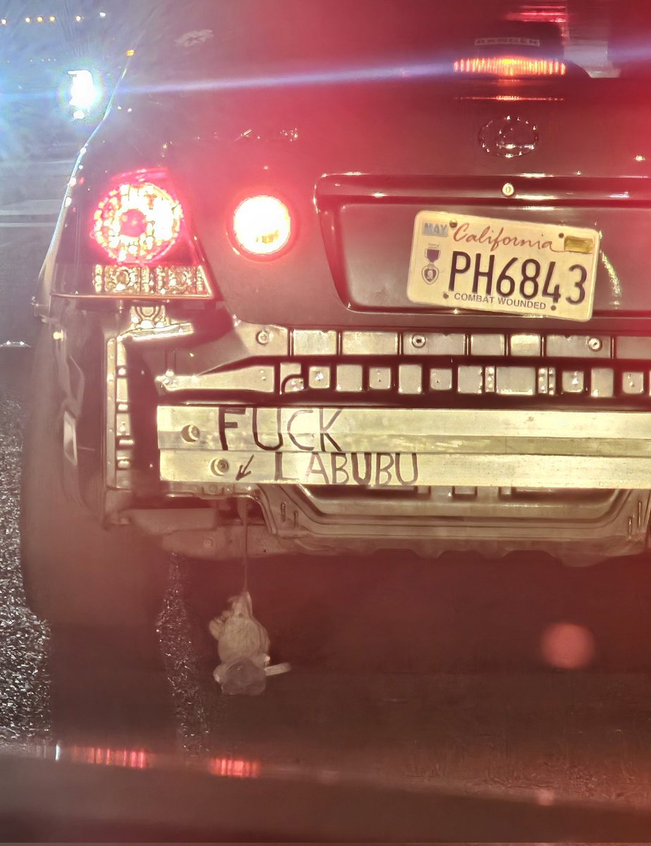 ngl the most random shit ive seen in a LONGGGGG time 😭😭😭😭😭