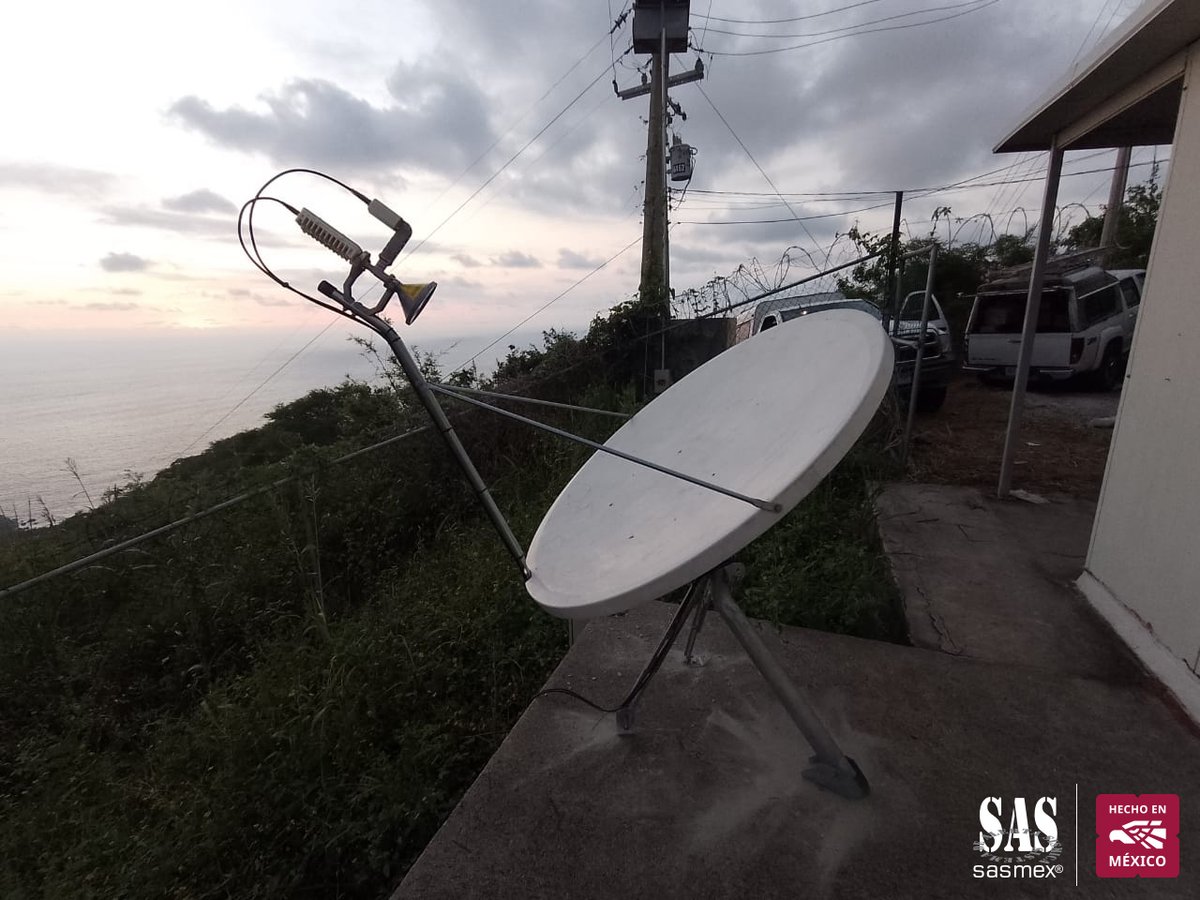 SASMEX's tweet image. Redundancia y resiliencia: Además de radiofrecuencia, el SASMEX se comunica con las ciudades a alertar a través de dos enlaces, vía satélite e internet dedicado. @SGIRPC_CDMX, @CNPC_MX