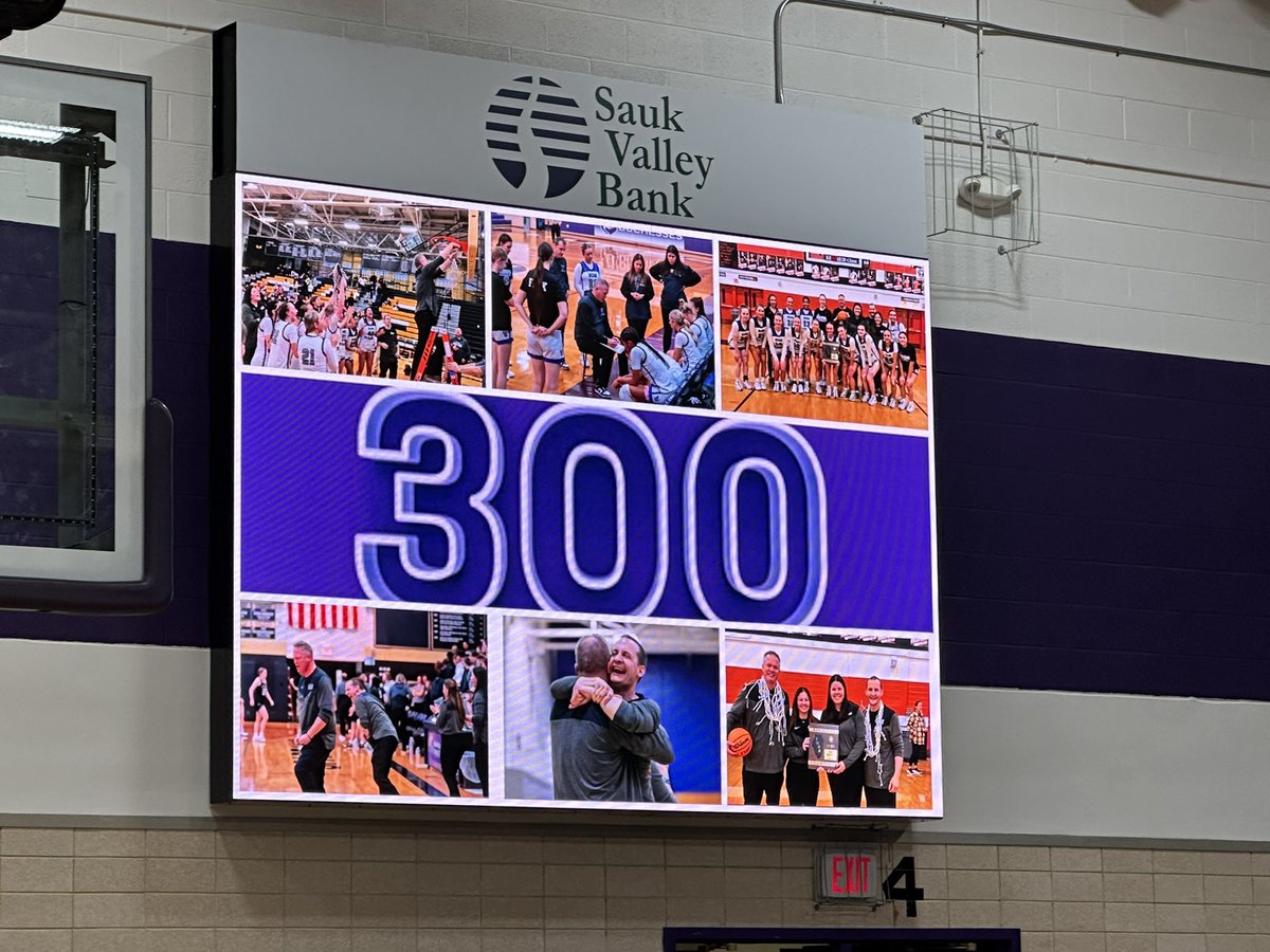 Aaron Book tweet media