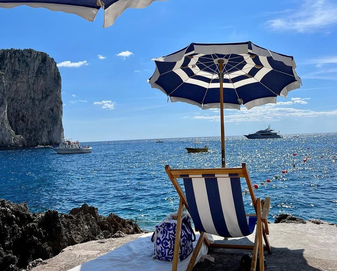 AppartDesign's tweet photo. Italy https://t.co/7XRQ45hFmI