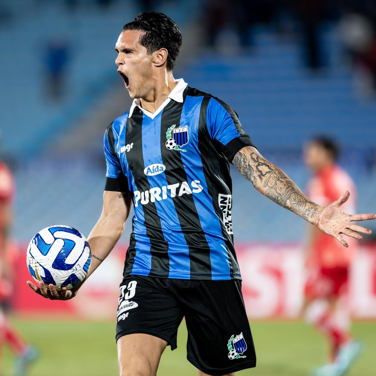 Rubén Betancourt vuelve a Liverpool.

El delantero de 32 años rescinde su contrato con Argentinos Juniors y retorna al equipo negriazul donde fue campeón uruguayo en 2023 y en total ganó 4 títulos.