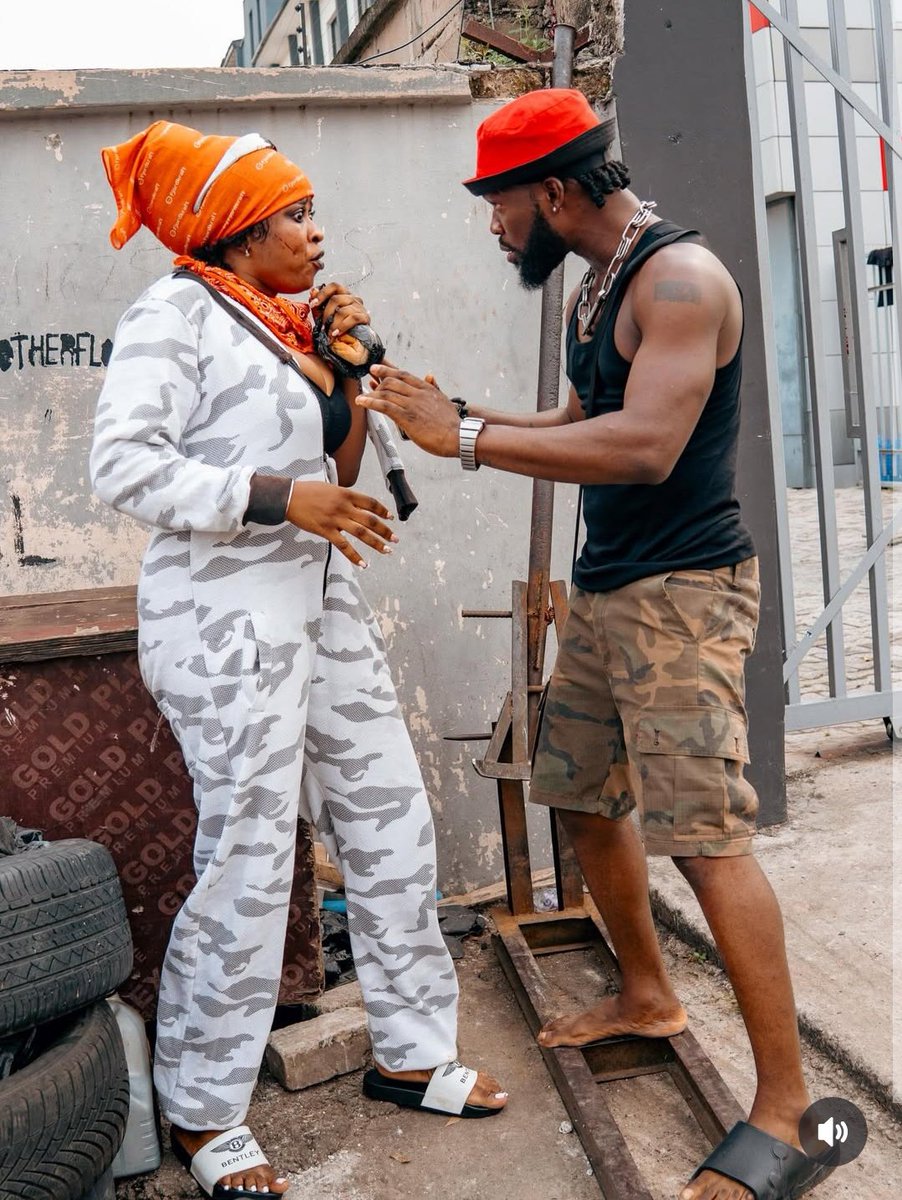 Phoenix82788607's tweet image. Our girl Imisi on this. I can't wait to see this. Go subscribe to Brodashaggi's YouTube channel. Skit will be dropping 8pm on Saturday😁

#ImisiAyanwale
#Kola