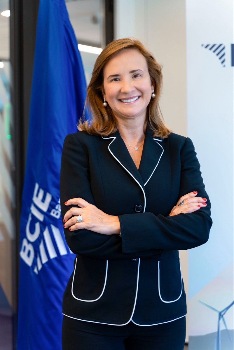 Desde el BCIE celebramos el reconocimiento a nuestra Presidente Ejecutiva, Gisela Sánchez Maroto, en el listado 50 Over 50 Global 2026 de Forbes, que destaca a mujeres líderes con impacto a nivel global.
 
Este reconocimiento internacional refleja una gestión marcada por