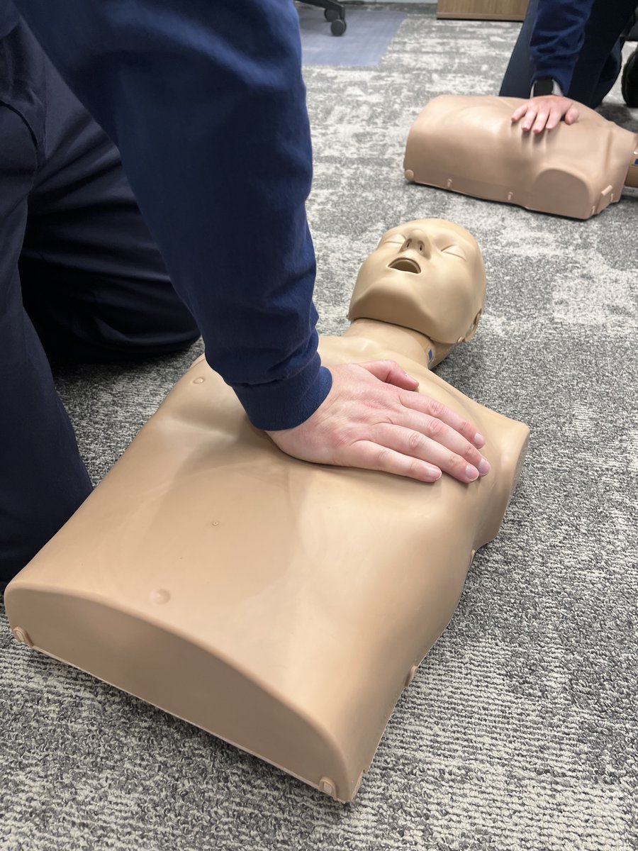 NorthwestFire's tweet image. CPR saves lives!

Members of our Prevention Division recently completed a CPR refresher, reinforcing skills that can make a life-saving difference when seconds matter.

CPR is a skill that everyone can learn! Learn today at nwfdaz.gov/education/comm….

#CPR #CPRSavesLives #NWFDAZ