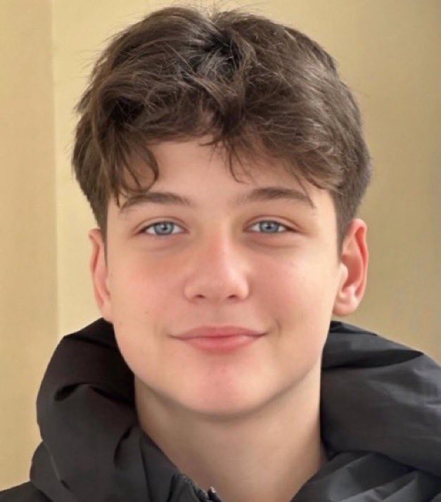 pusholder's tweet image. Fenerbahçe tribünlerinden Atlas Çağlayan pankartı:

“İçimizi boğsa da yas, cennette huzurla uyu Atlas.”