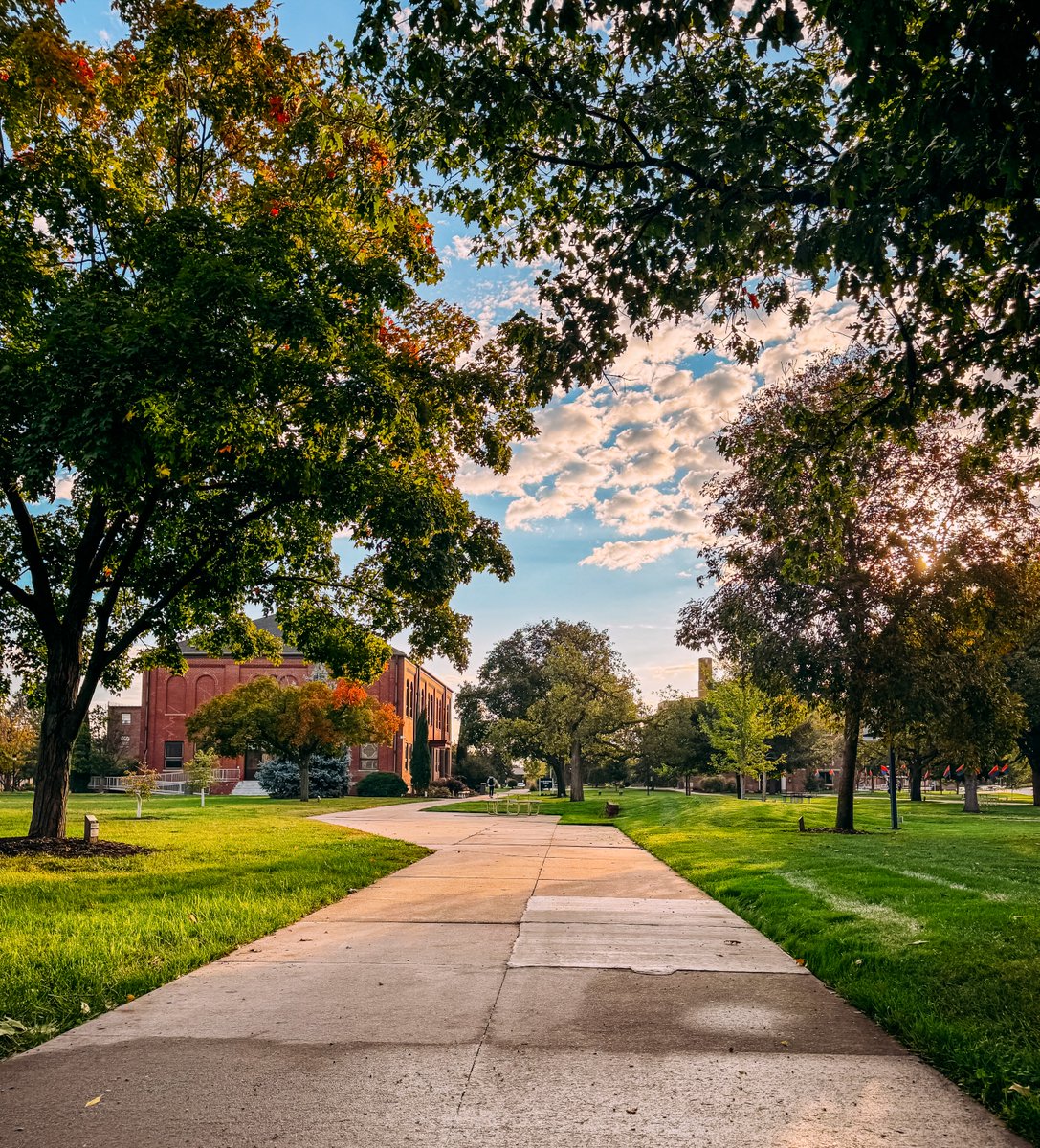 Midland University tweet media