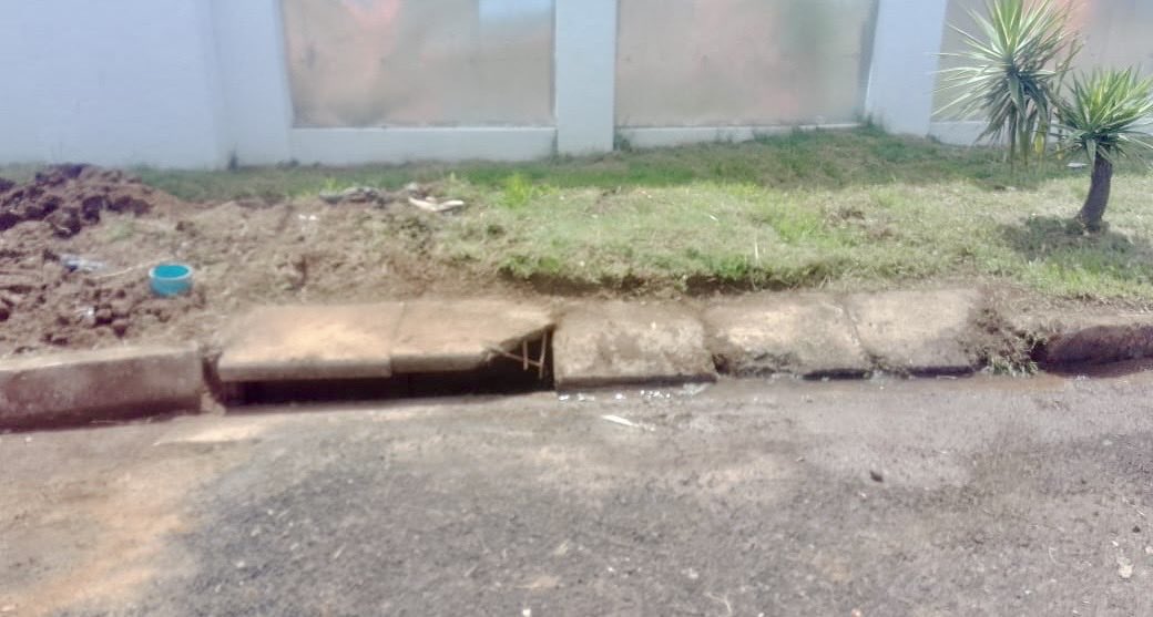 City of Tshwane’s Stormwater team's on it! 😊 Darling Street, Eastlynne's getting some love 🙌. #ServiceDelivery