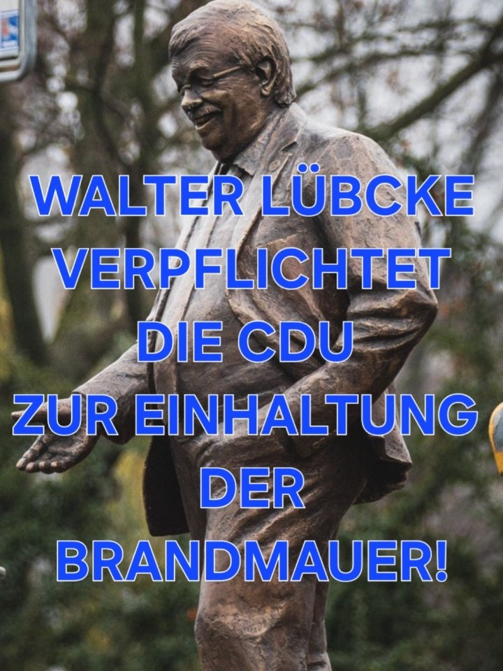 Wenn die Konservativen 1933 mit einer #Brandmauer Hitler von der Macht ferngehalten hätten, wäre es mit großer Wahrscheinlich niemals zum 2.Weltkrieg und zum 
Holocaust gekommen!
Auschwitz war nur möglich, weil Konservative VERSAGT HABEN!
<a href="/CDU/">CDU Deutschlands</a> <a href="/_FriedrichMerz/">Friedrich Merz</a>
#Wochenteiler