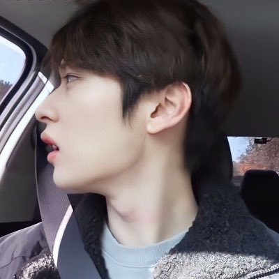 hanjibok's tweet photo. #NewProfilePic https://t.co/ha16TqWgse