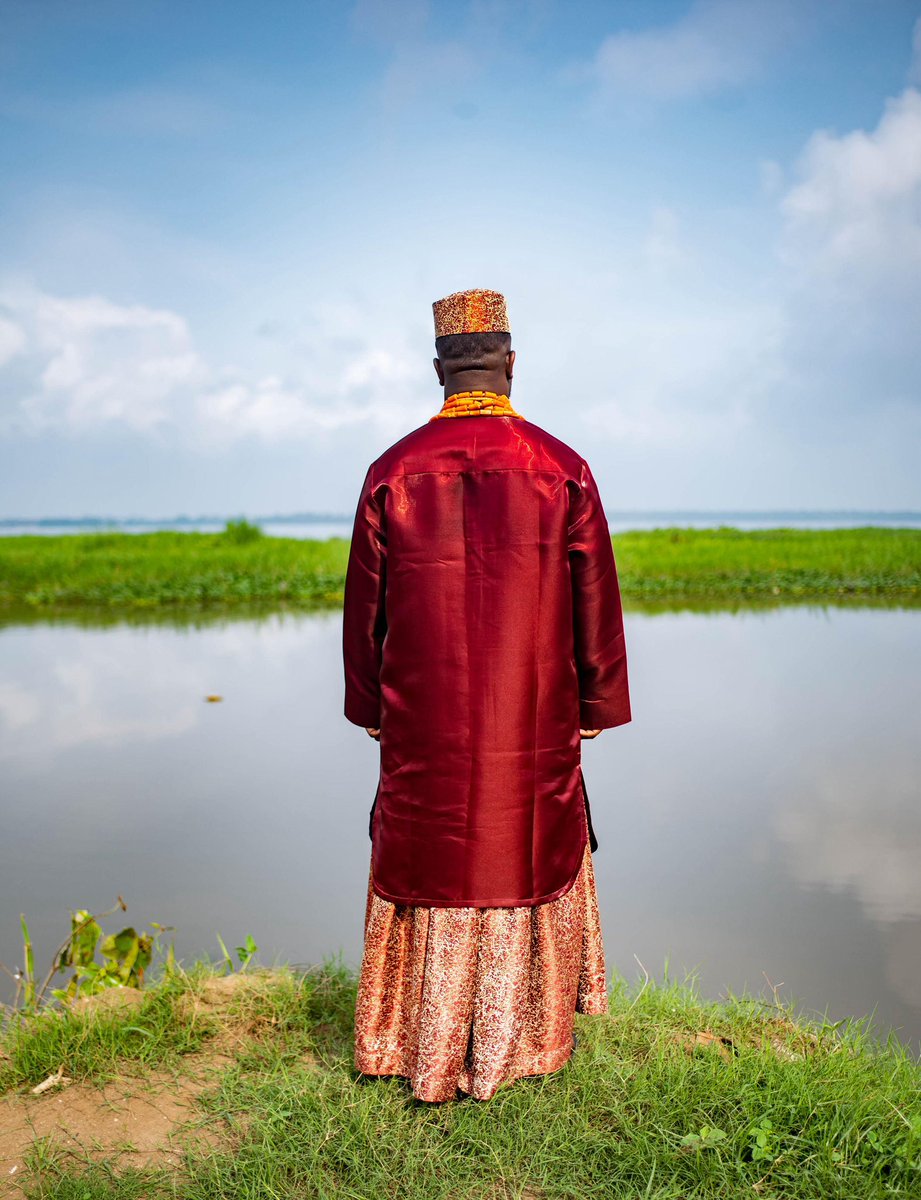 samifoodandco's tweet photo. PAFFFF ✨
Tenue traditionelle Camerounaise 🇨🇲
Bien Sawa !

On a poussé le truc jusqu’à bout !
Je trouve ma tenue incroyable 🔥🇨🇲 https://t.co/pZvHrtL5x5