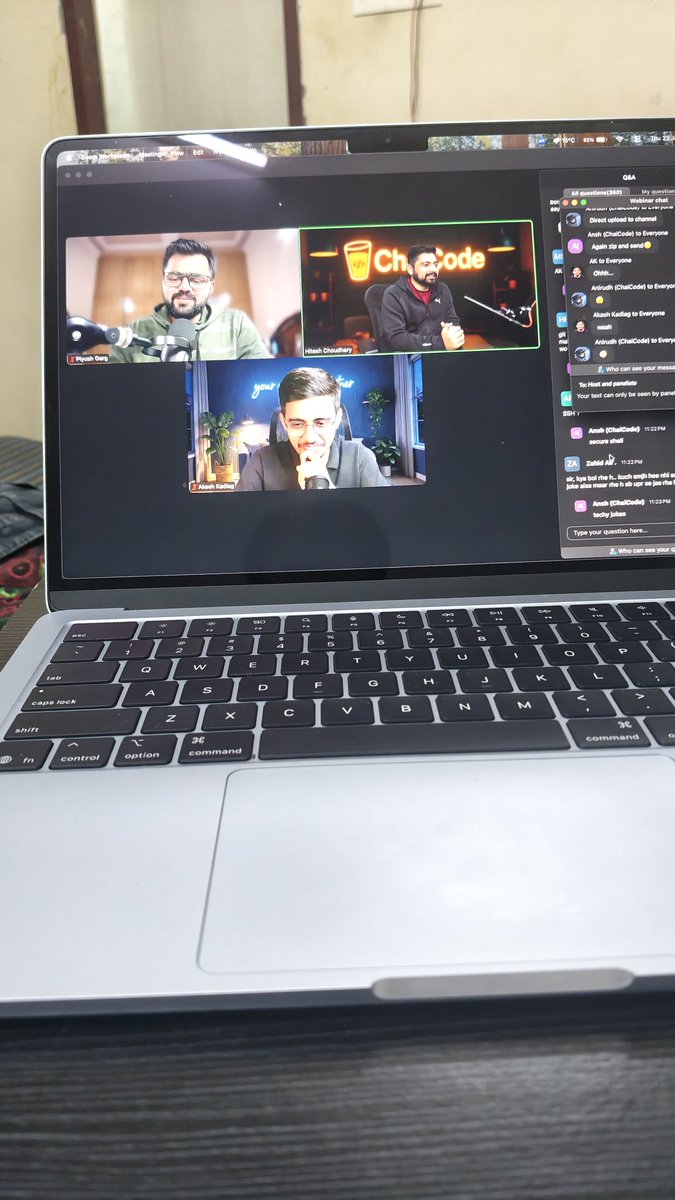 nawazish_khan1's tweet image. T' class going strong 
Masterclass on  git
Finally understood git 
Thanks Piyush sir 
And chai code team for solving my doubts
#WebDevelopment
#cohort
#chaiaurcode
@ChaiCodeHQ  @Hiteshdotcom  @piyushgarg_dev  @nirudhuuu